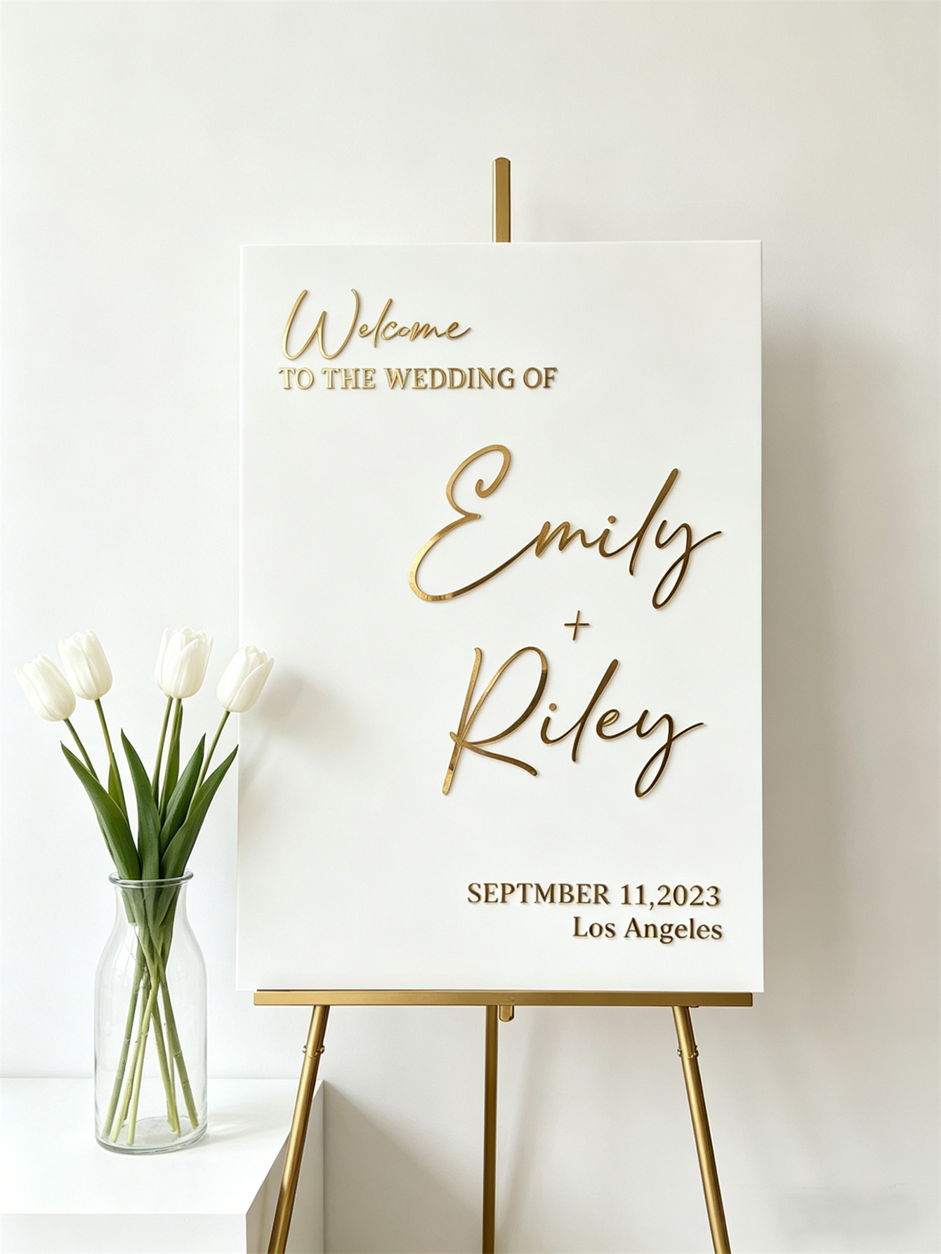 Wedding Welcome Sign - Personalized acrylic wedding welcome sign, modern and fashionable decoration of the wedding entrance. Welcome to our wedding sign